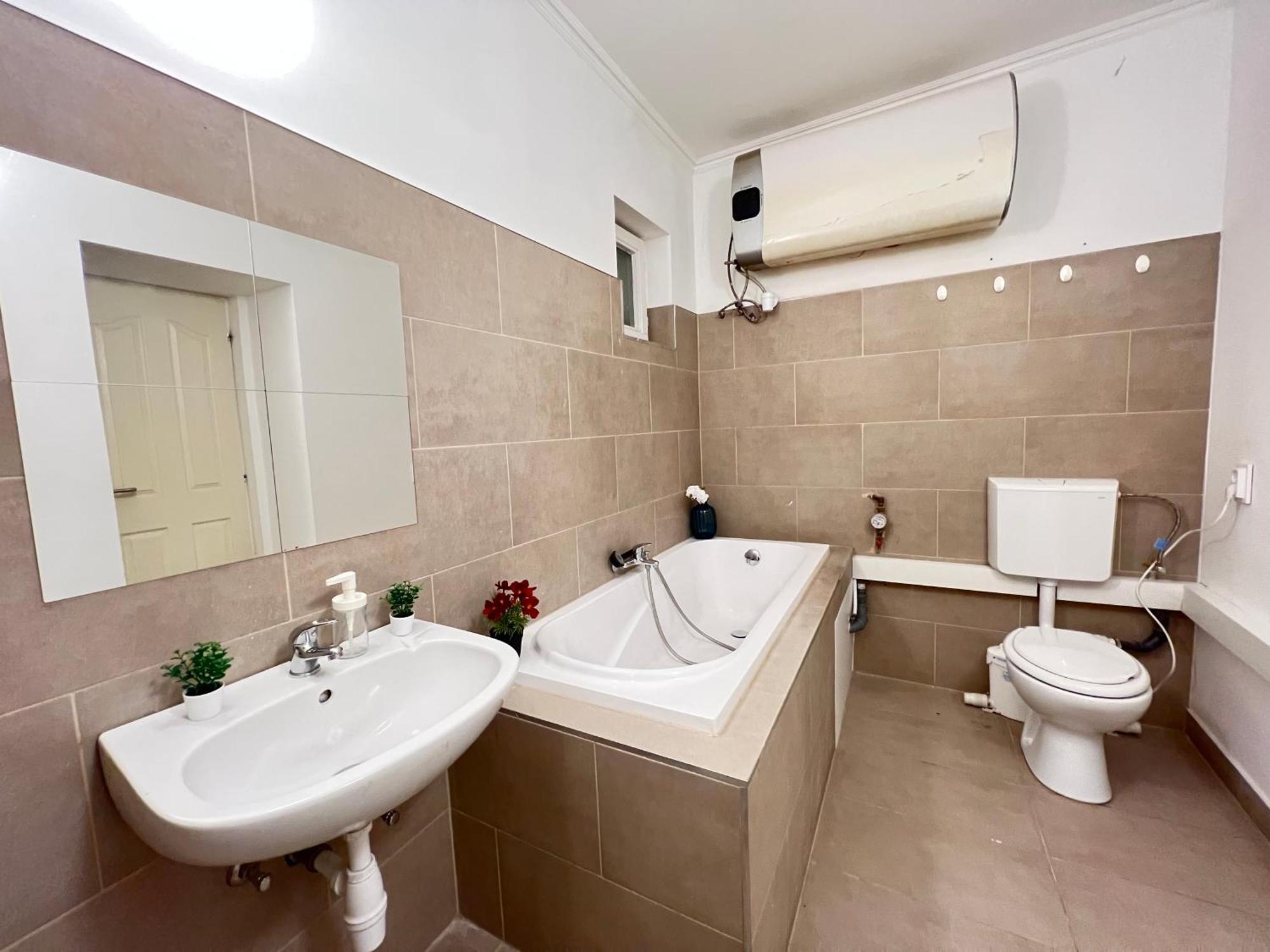 Baross Apartment With Convenience And Style Budapeszt Zewnętrze zdjęcie